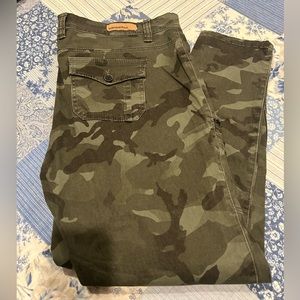 Union Bay Camouflage Pants